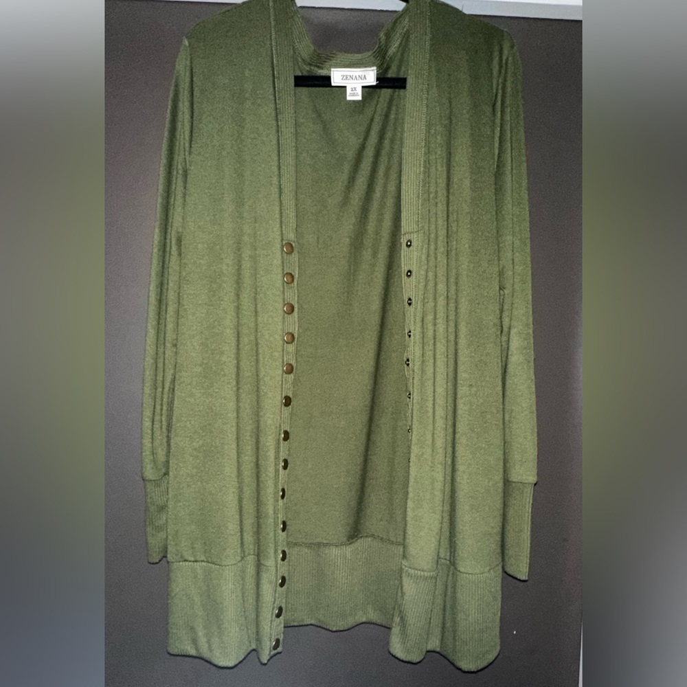 Brand new Amazon light weight cardigan.